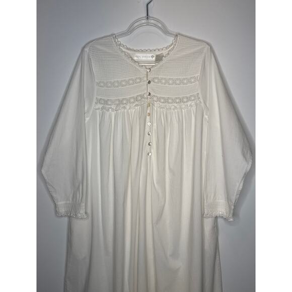 1990s Eileen West White Cotton Lace Pintuck Nightgown Medium - Picture 3 of 13